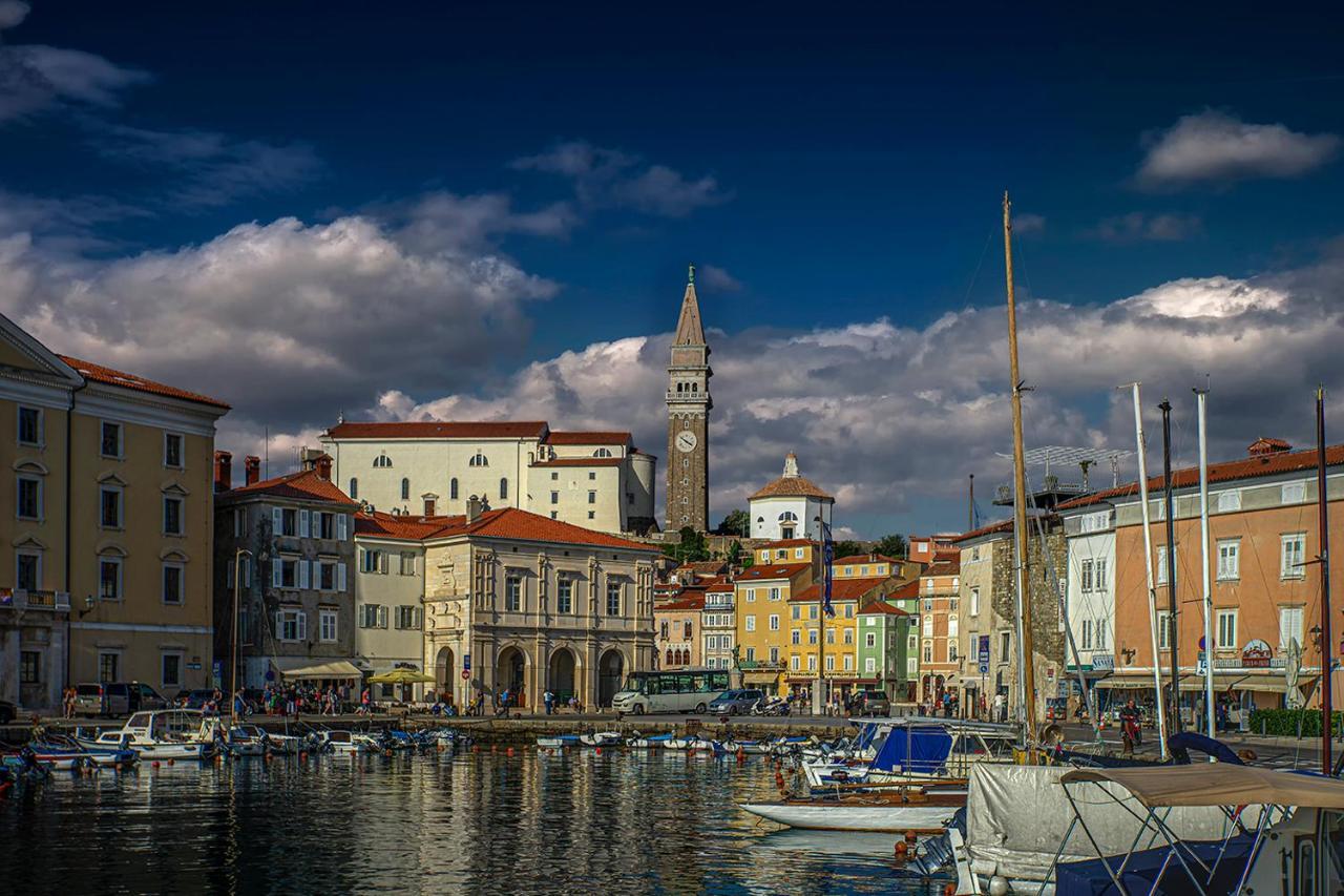 Akvatour